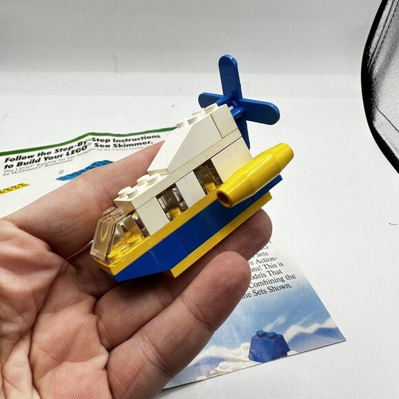 Vintage 1980s McDonalds Happy Meal LEGO Basic: Sea Skimmer (1649) With Guide - Picture 3 of 10